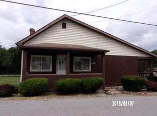 715 Broadford Rd, Connellsville, PA 15425