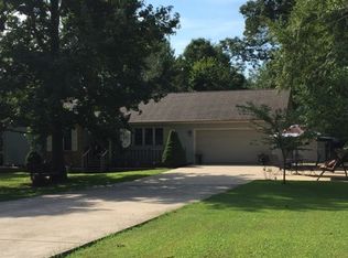 2804 E Old Oaks Rd, Poplar Bluff, MO 63901