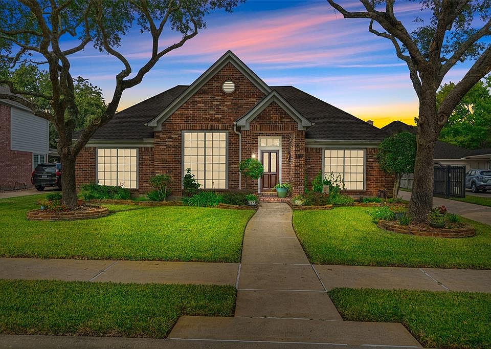 1st image of 4206 Lake Terrace Ct