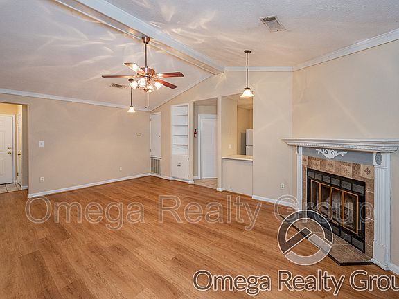 5th image of 5917 Carmel Dr