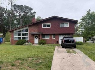 3729 Beacon Ln, Virginia Beach, VA 23452