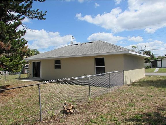 4th image of 22202 Hernando Ave