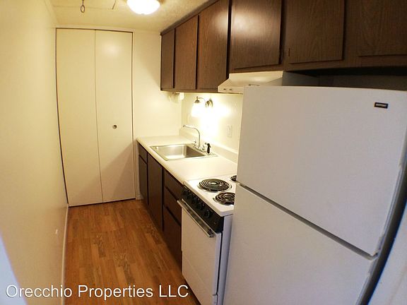 4th image of 505 Pine Valley Dr APT F28