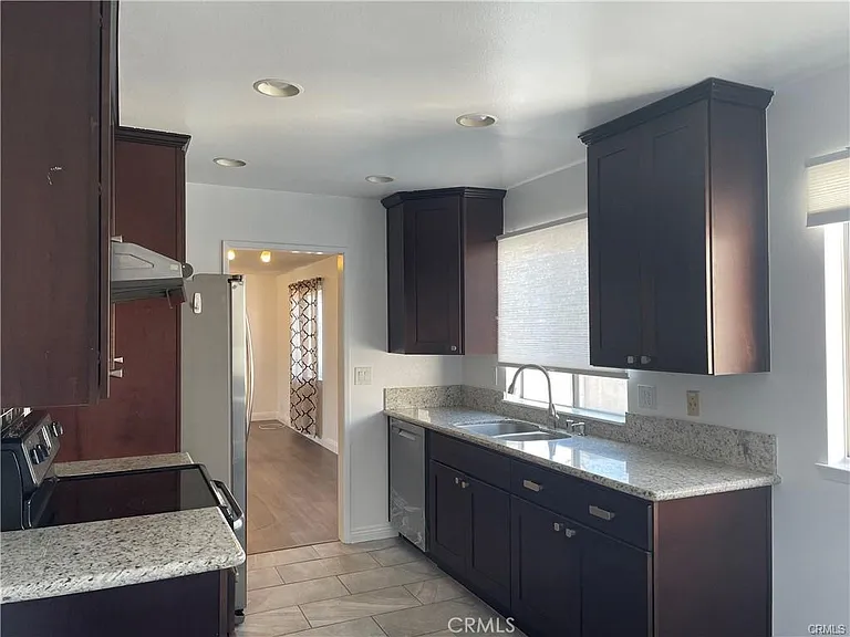 5770 Laguna Way #41 — Photo 5