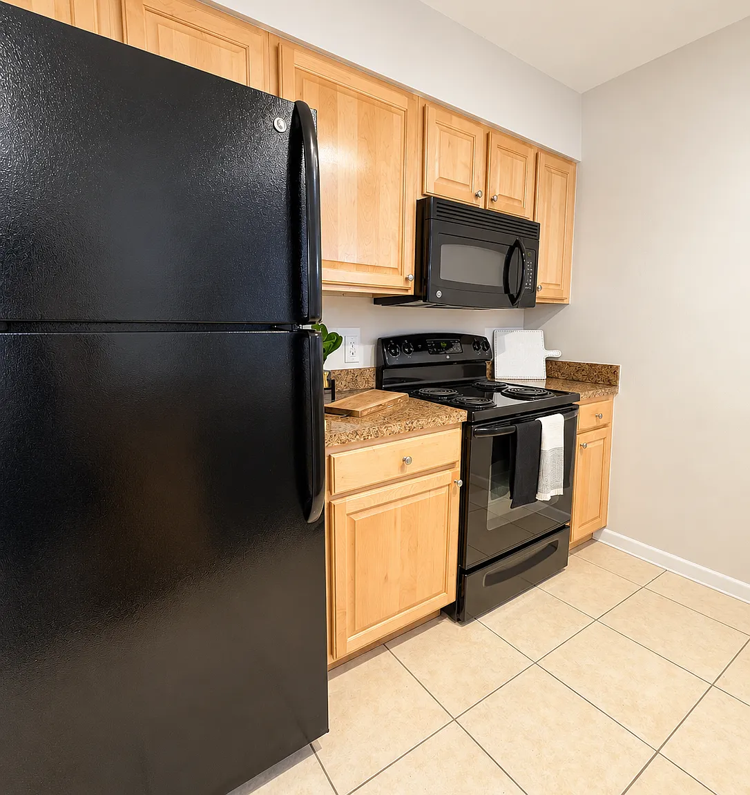 2 bed, 1100 sqft, $2,040 — Photo 4