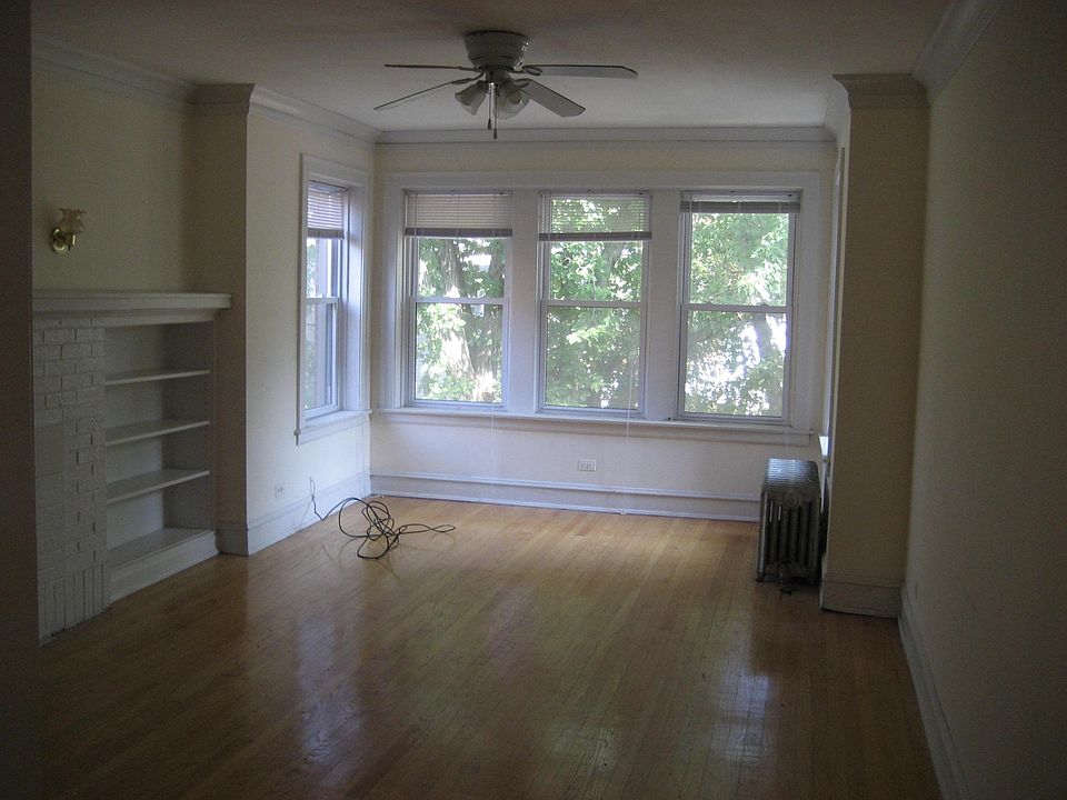 1st image of 5720 N Wayne Ave APT 1