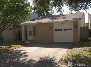 2814 Ursa Cir, Garland, TX 75044
