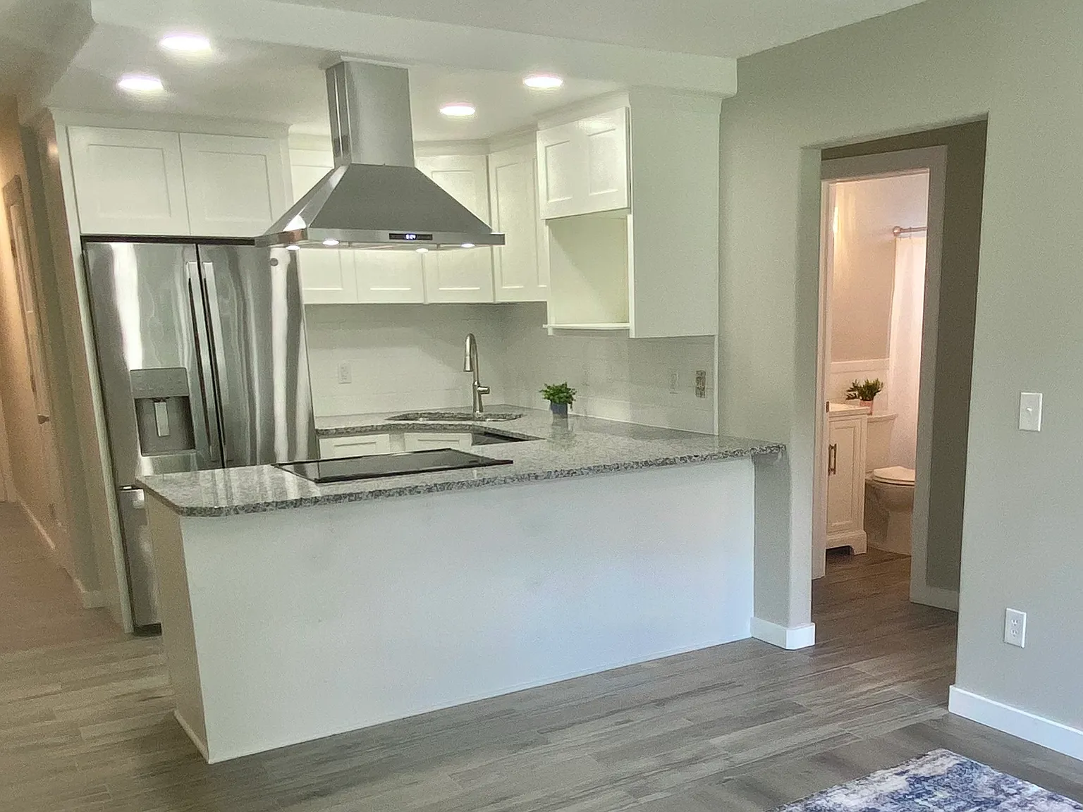 1 bed, 600 sqft, $1,300 — Photo 1
