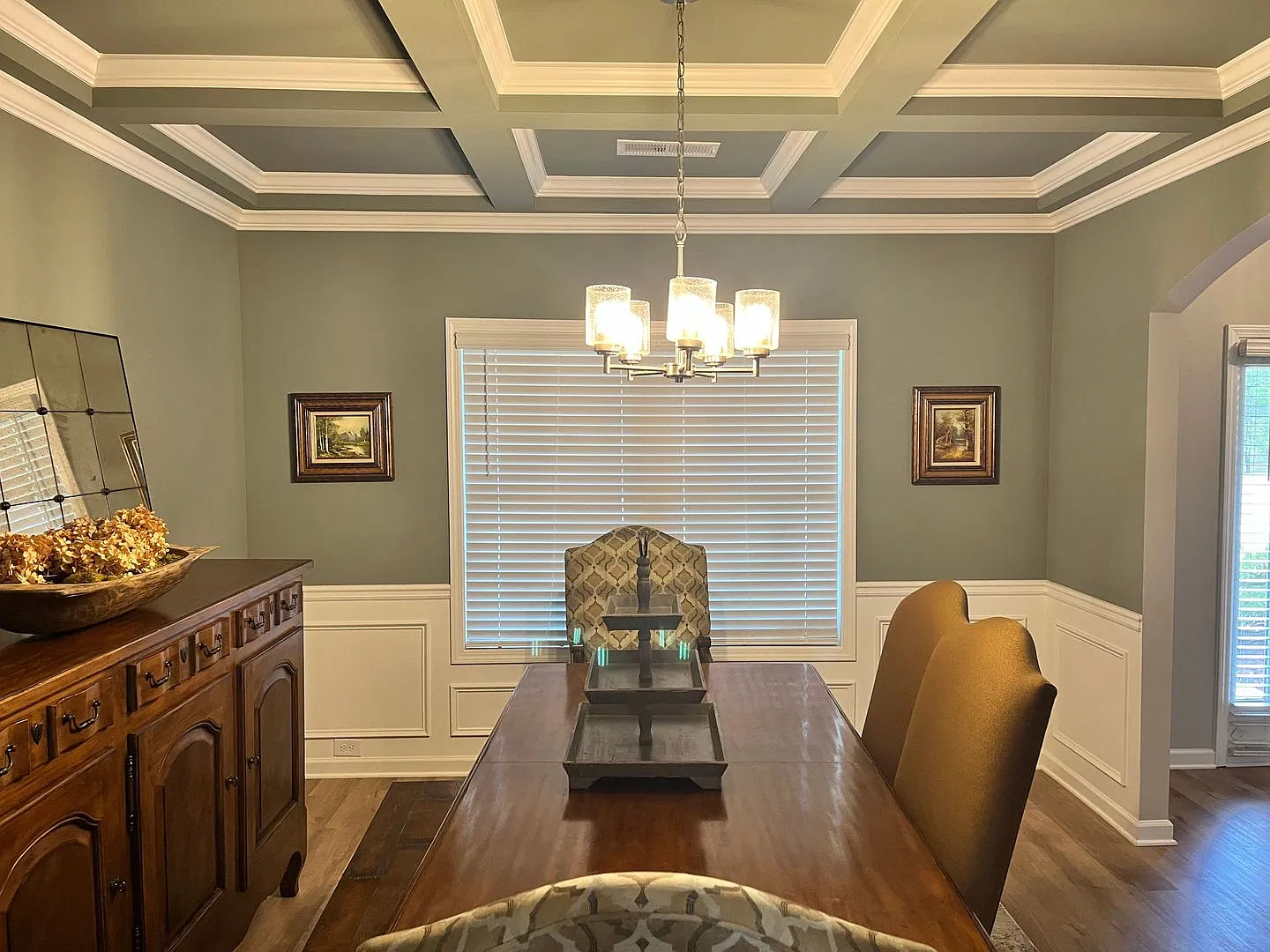 Wow! Stunning 5 bedroom 3 bedroom home in Forsyth! Must See! — Photo 4