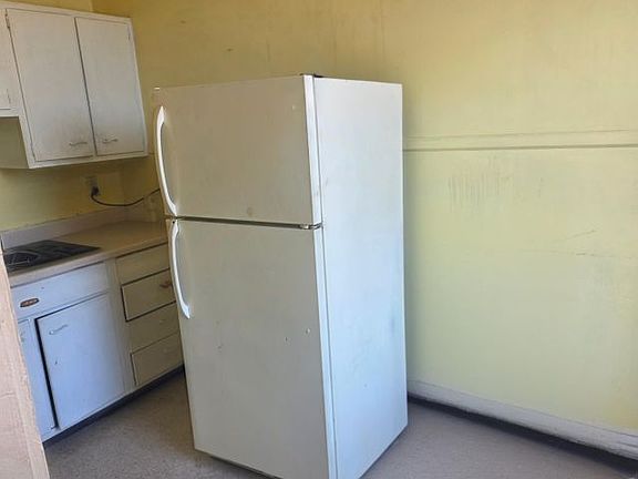 5th image of 936 S 1st St #3