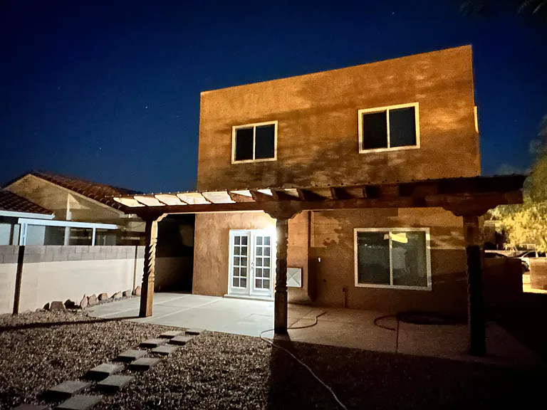 1412 Stone Canyon Rd NE — Photo 3