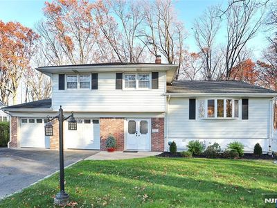 5 Linden Ave, Emerson, NJ, 07630