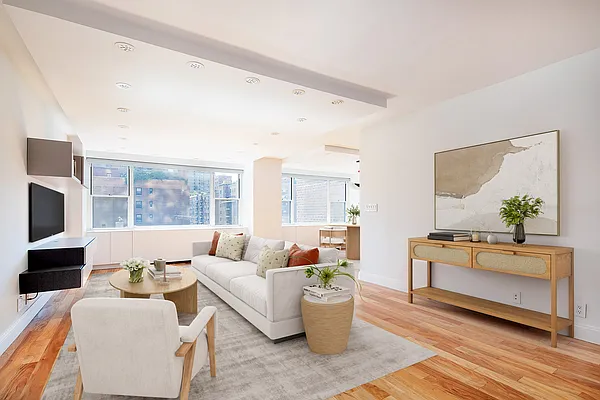 Sold by Sotheby's International Realty | media 1
