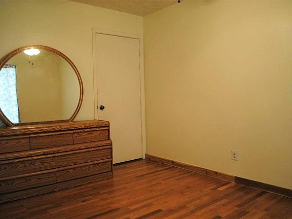 5th image of 7642 Winkle Wood Ln