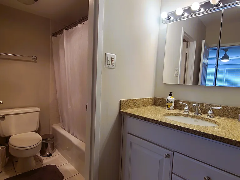 5500 Friendship Blvd #1116N — Photo 13