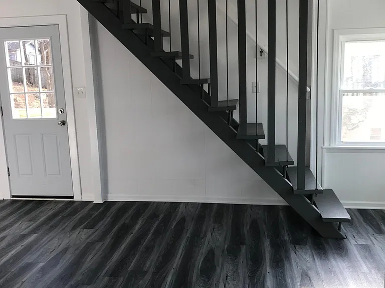 75 Lawrence Ave #A — Photo 11