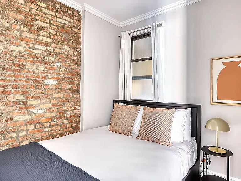 202 E 13th St #23D — Photo 7