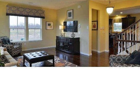 2nd image of 1250 Carrick Ct