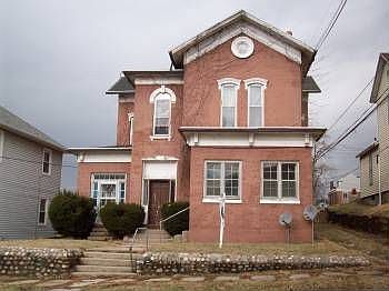 1st image of 812 Spear St
