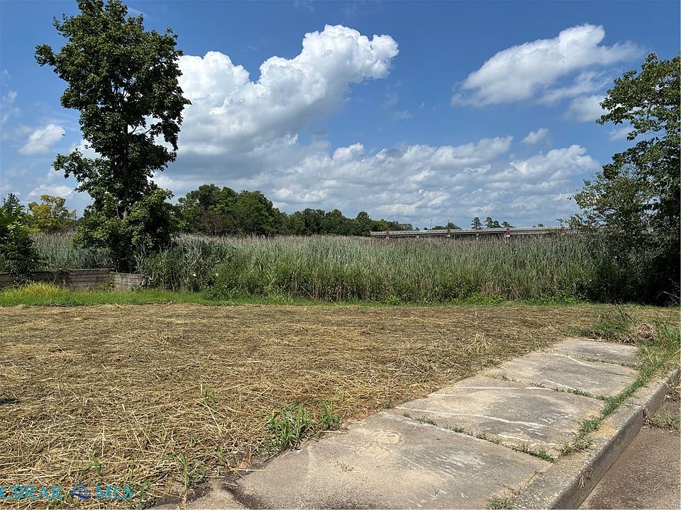 2nd image of 545 11th St