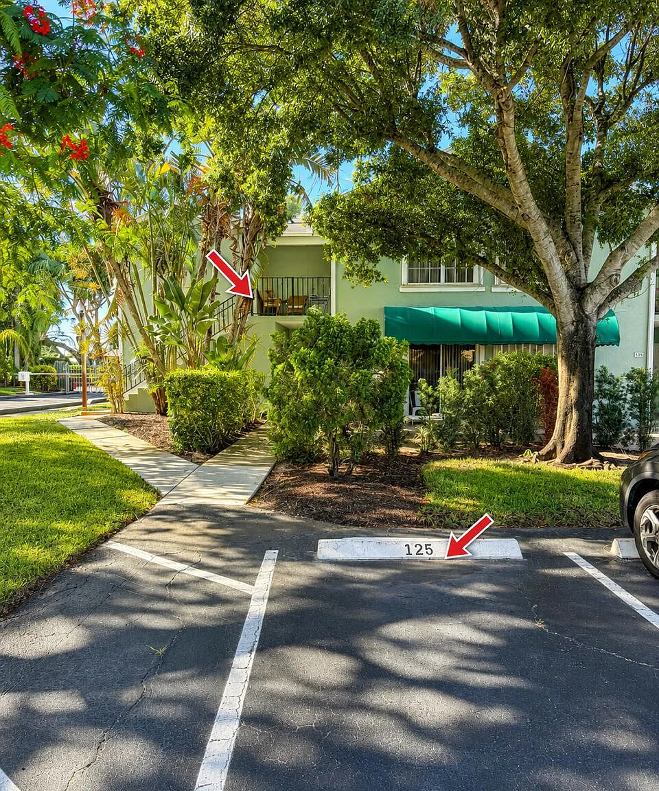 2 bed, 2.0 bath, 768 sqft, $2,200 — Photo 2