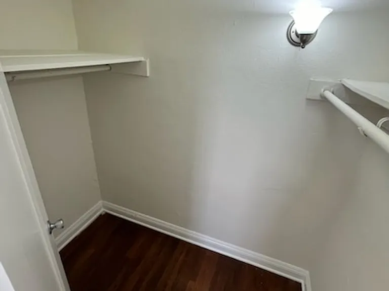 1059 S. Manhattan Pl — Photo 24
