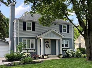 2230 Harwitch Rd, Columbus, OH 43221