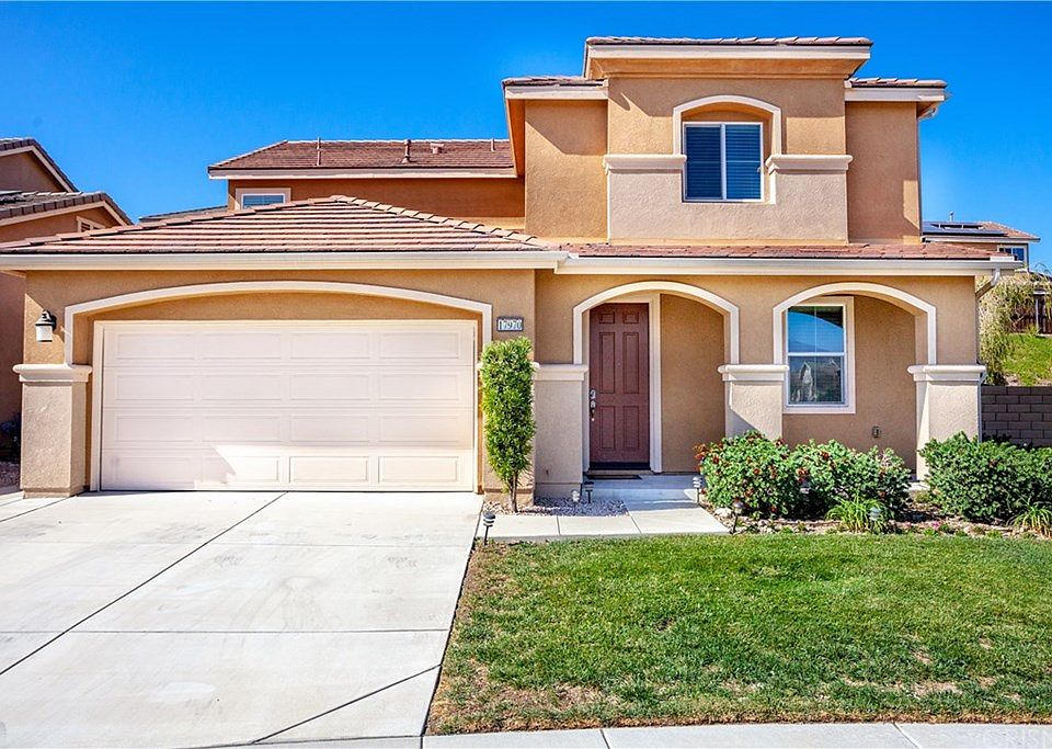 1st image of 17970 White Willow Way