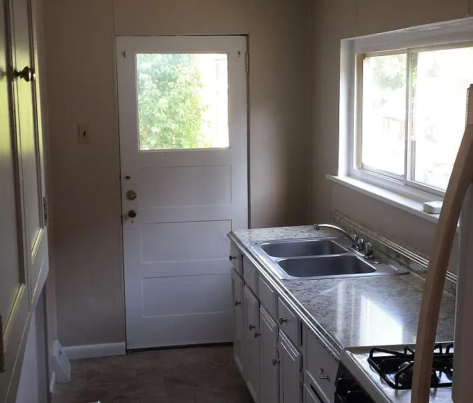 New Countertops, cabinets and flooring