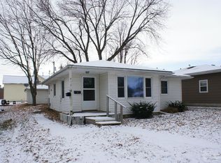 918 3rd St, Webster City, IA 50595