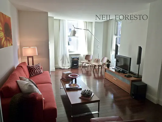 Rented by New York Residence | media 71