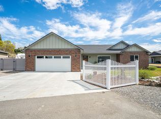 444 Hawthorn Ct NW, East Wenatchee, WA 98802
