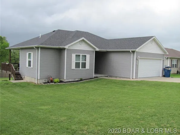 103 E 15th St, Eldon, MO 65026