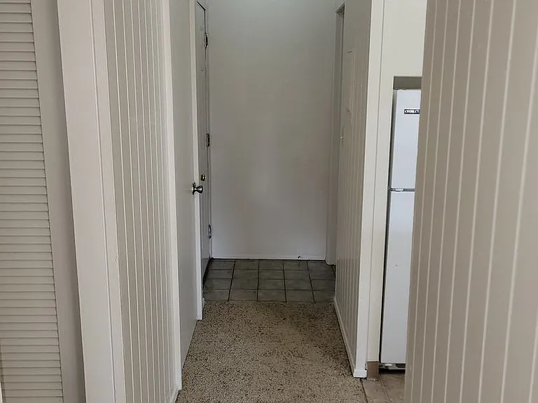 339-Walnut Hill Apartments — Photo 9