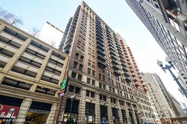 1st image of 212 W Washington St APT 1607