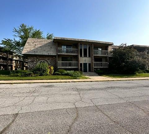 2nd image of 5536 Cedar Point Dr #A18