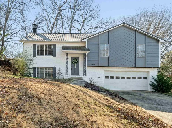 1621 Mardis Dr, Birmingham, AL 35235