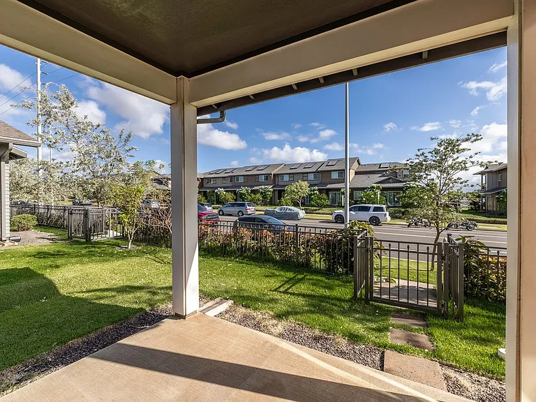 91-1240 Likolehua Loop — Photo 4