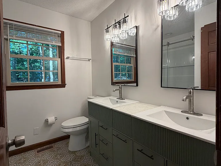 144 Fern Forest Dr — Photo 22
