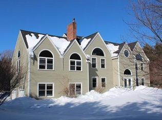 75 N Mill St, Hopkinton, MA 01748