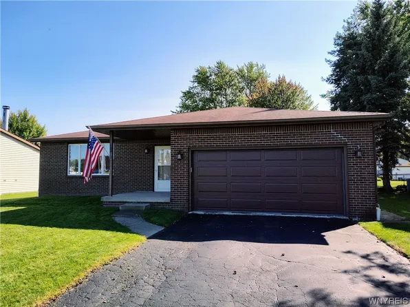 109 Losson Rd, Cheektowaga, NY 14227