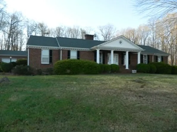 553 Lake Court Ave, Lynchburg, VA 24502
