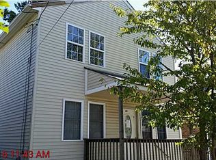 65 Malvern St, Providence, RI 02904