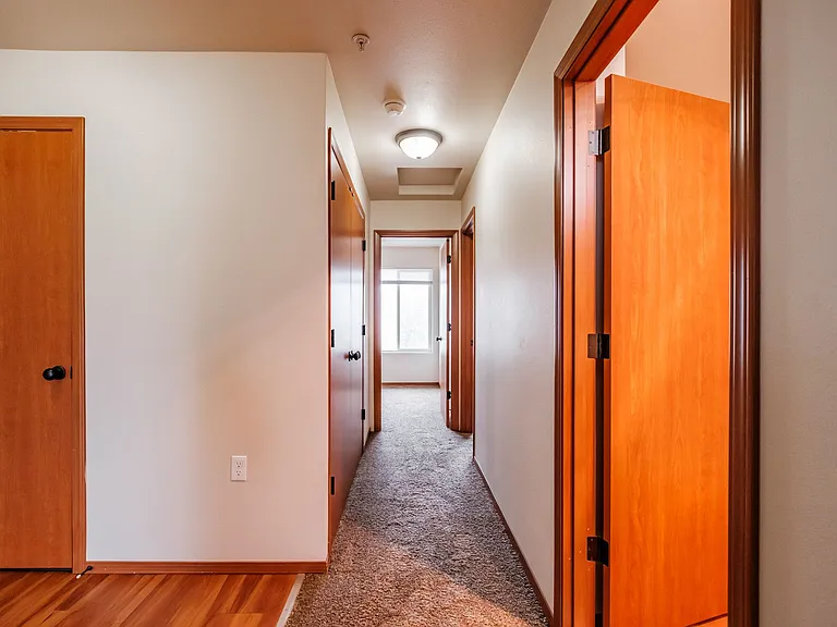 Aspen Place Apartments — Photo 68