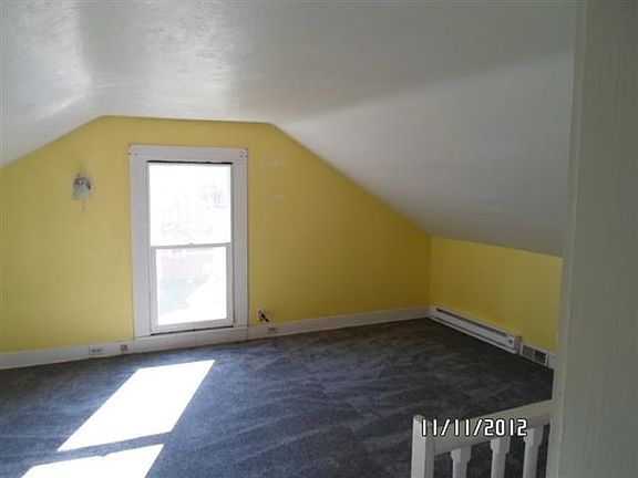 5th image of 123 N Clinton St