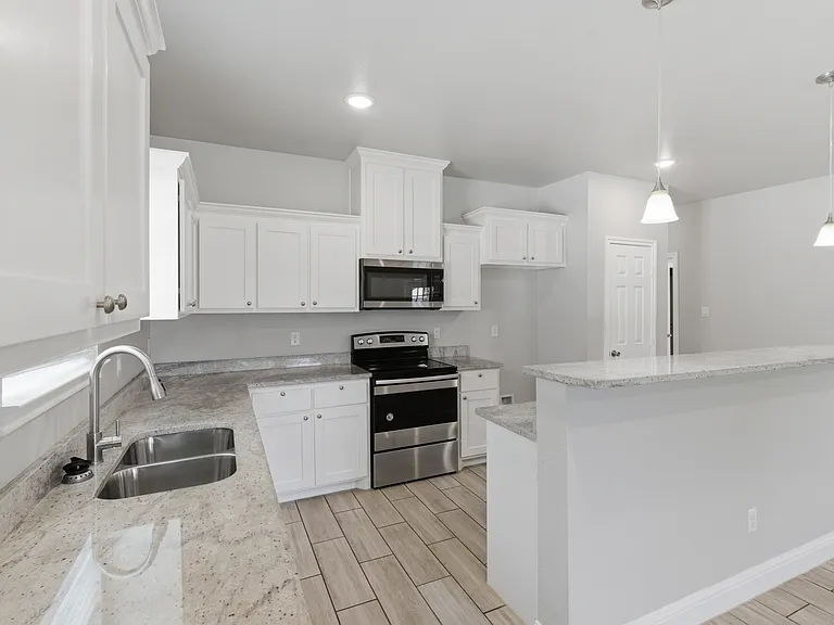 3614 Short St — Photo 6