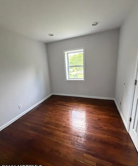 206 Taylors Mills Rd — Photo 7