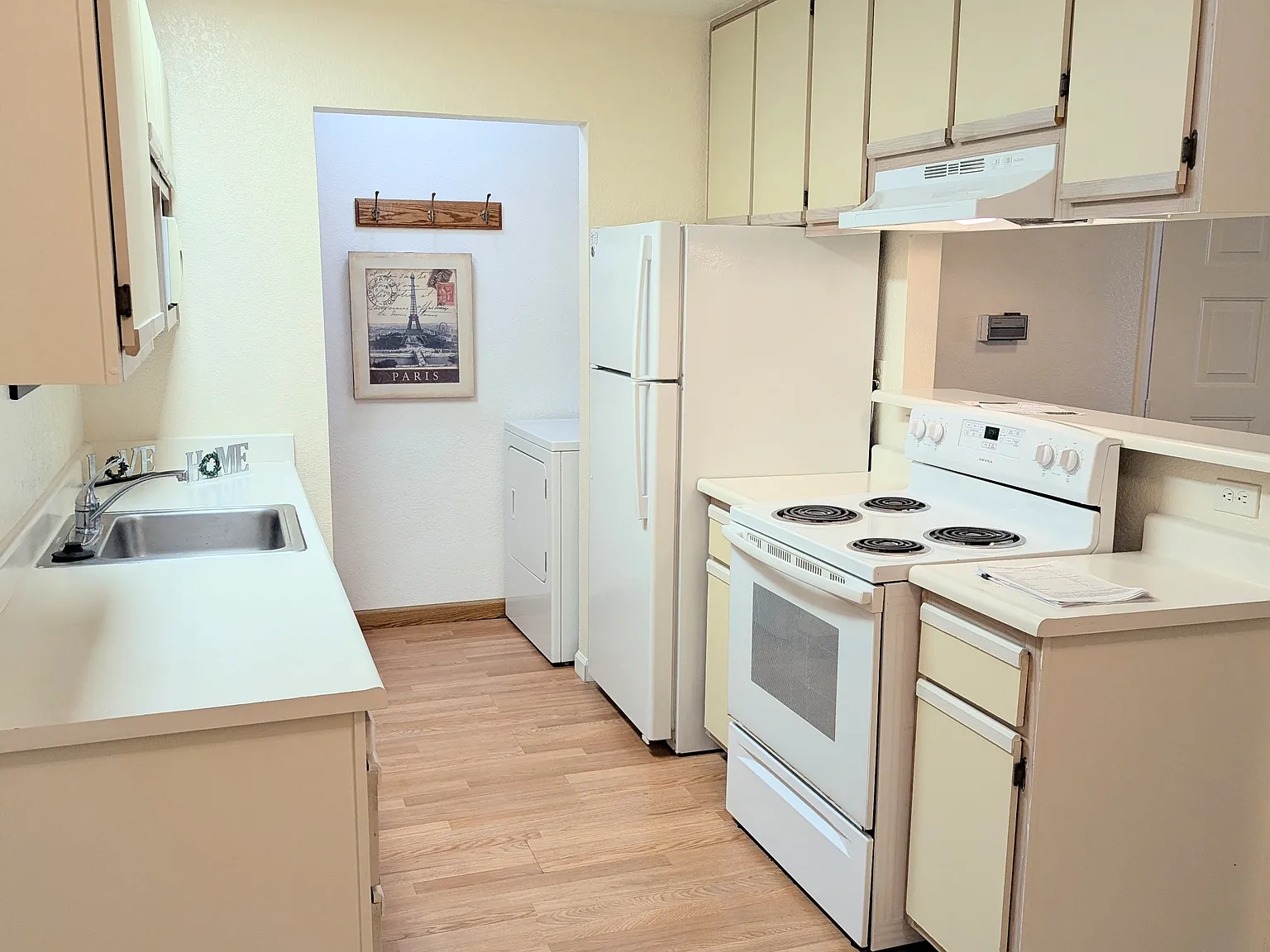 1 bed, 606 sqft, $1,950 — Photo 4
