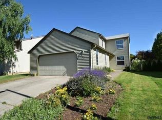 923 Sagrada Cir N, Keizer, OR 97303