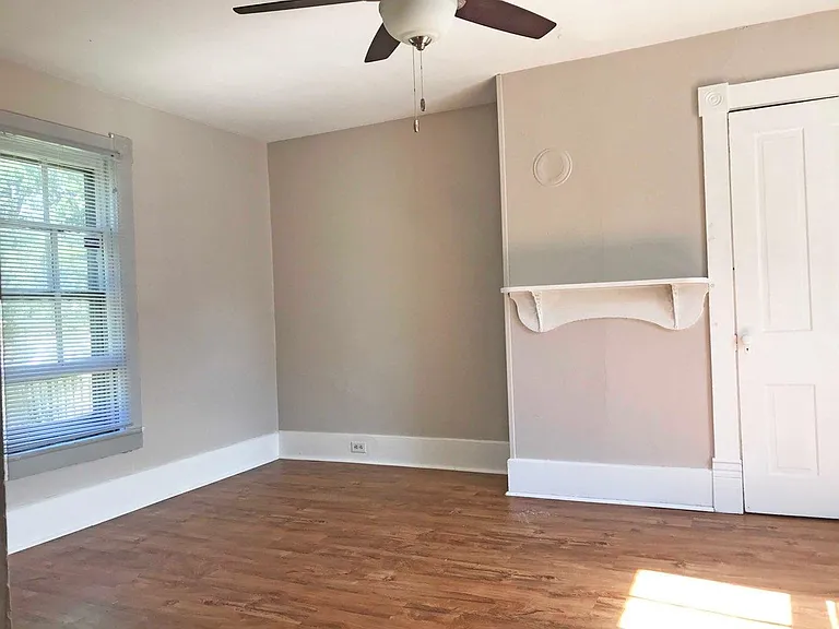 138 King Ave — Photo 6